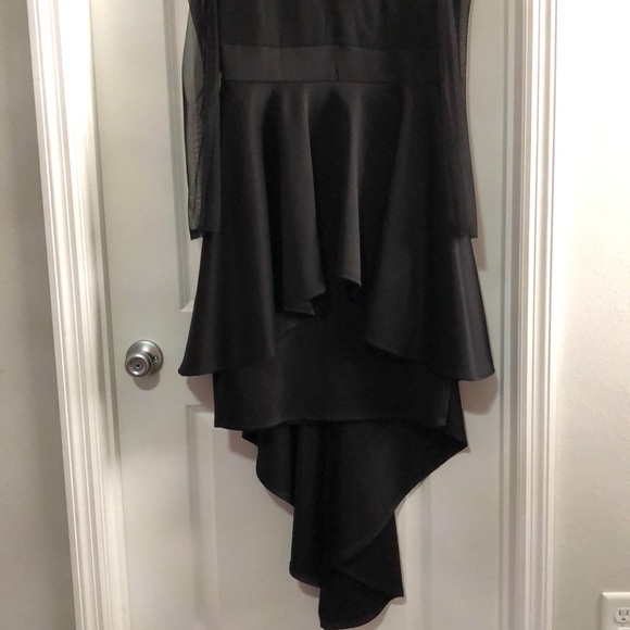 Dress - Picture 4 of 12